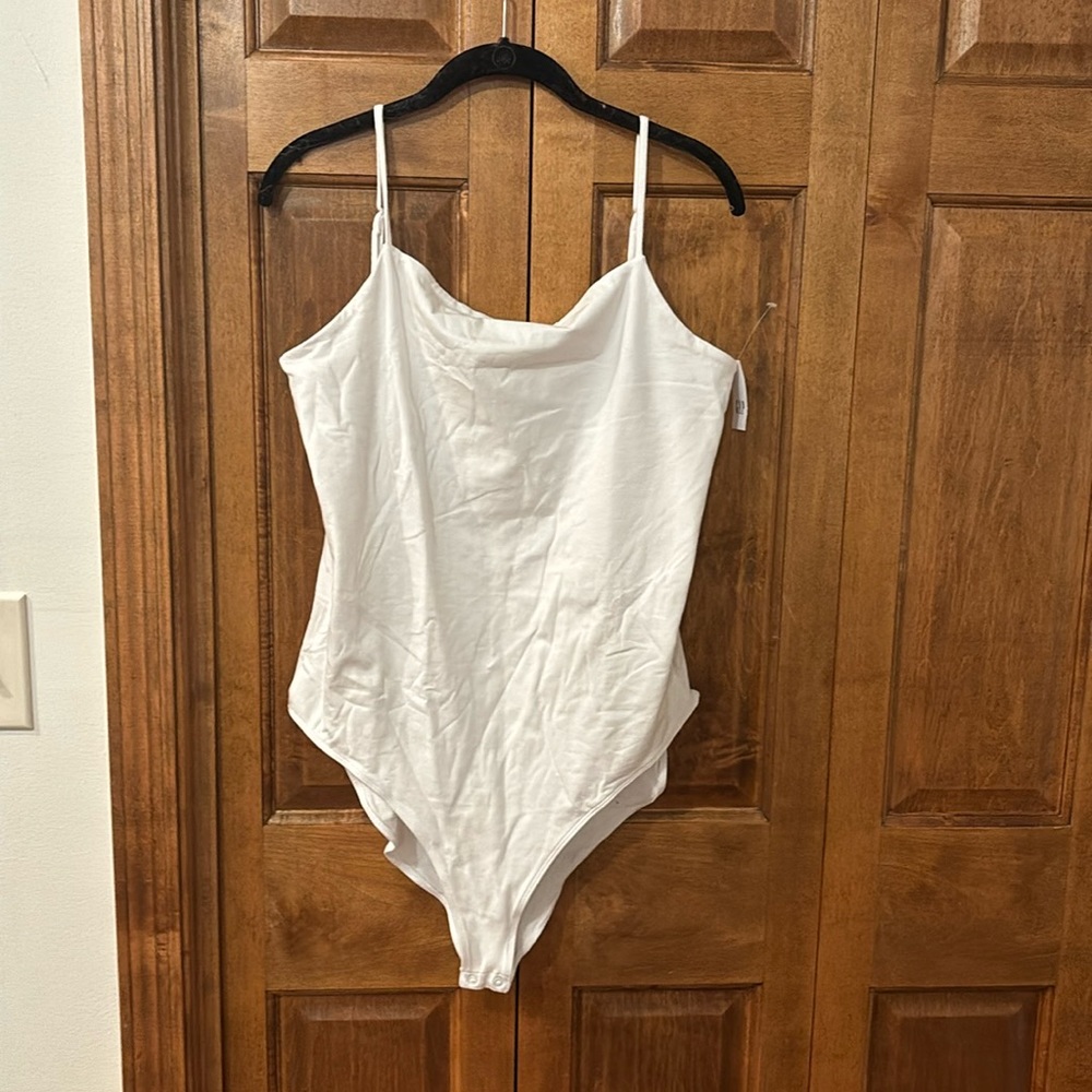 NWT Gap tank bodysuit